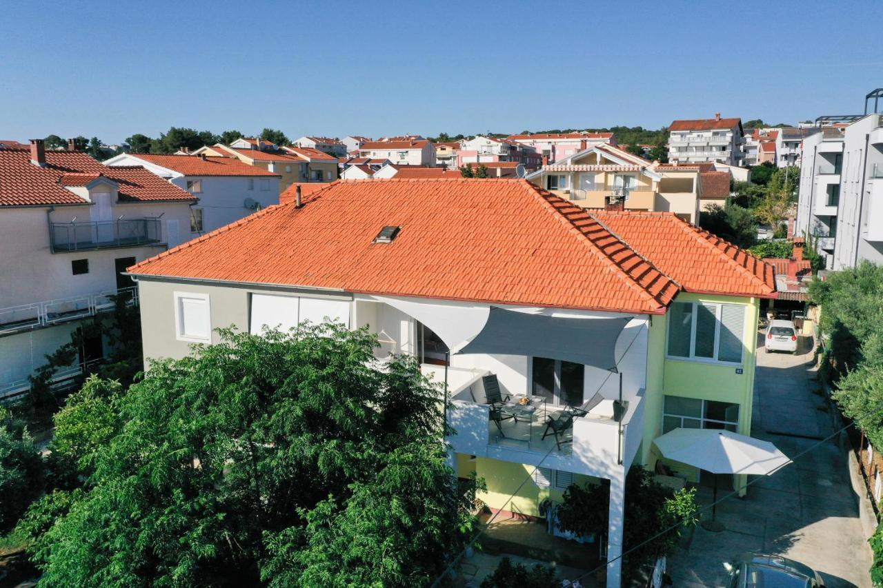 Apartman Heder ซาดาร์ ภายนอก รูปภาพ