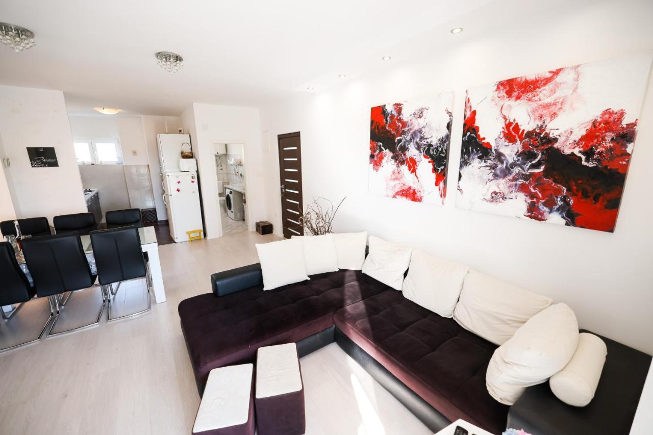 Apartman Heder ซาดาร์ ภายนอก รูปภาพ