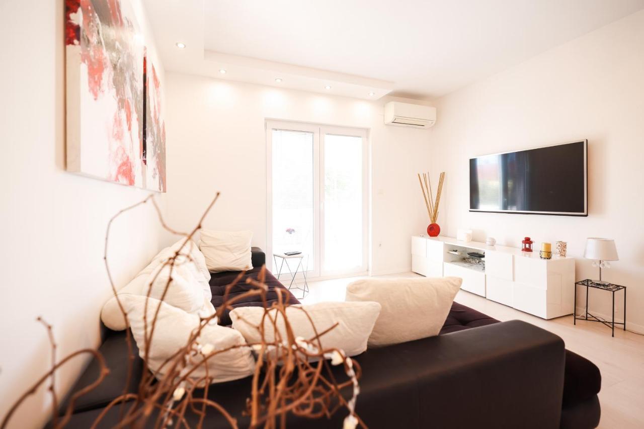 Apartman Heder ซาดาร์ ภายนอก รูปภาพ