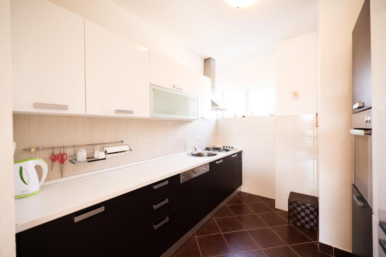 Apartman Heder ซาดาร์ ภายนอก รูปภาพ