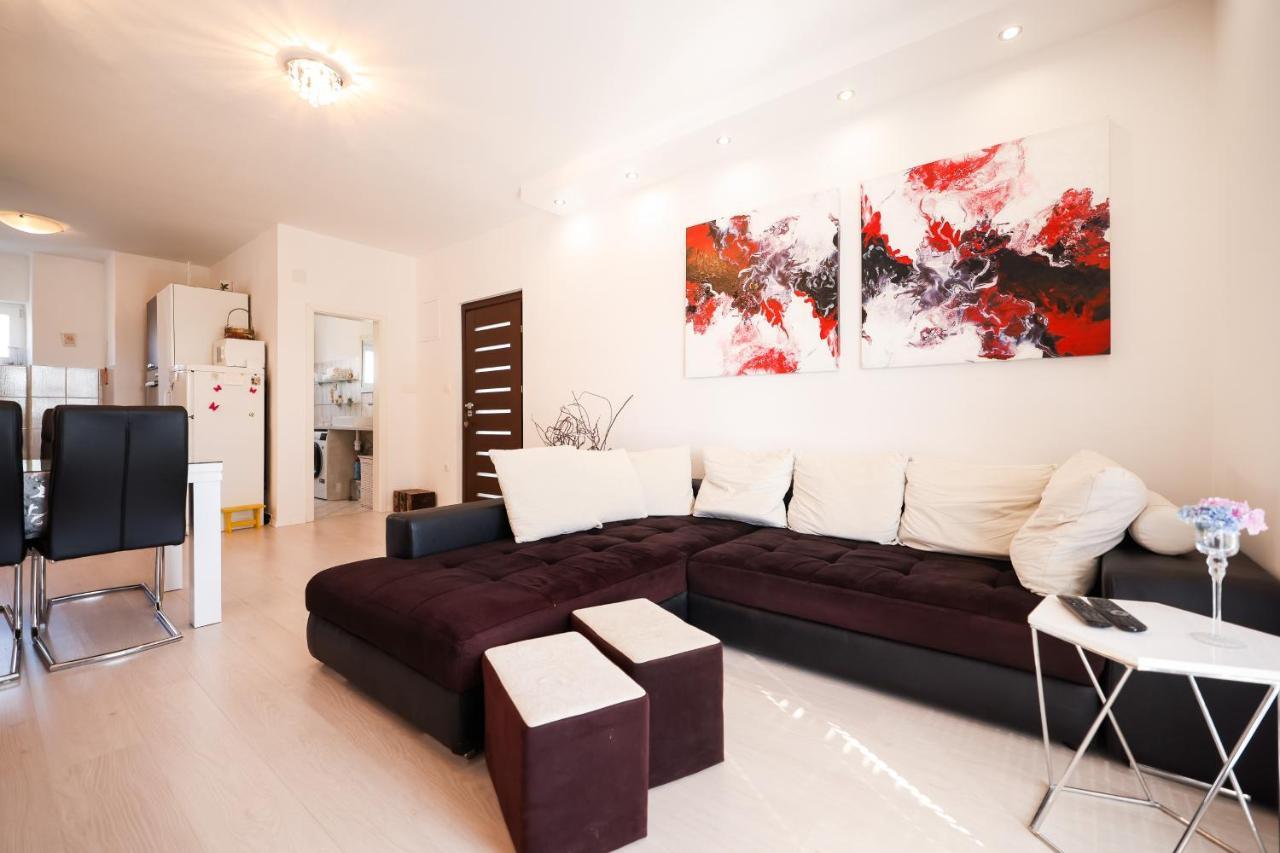 Apartman Heder ซาดาร์ ภายนอก รูปภาพ