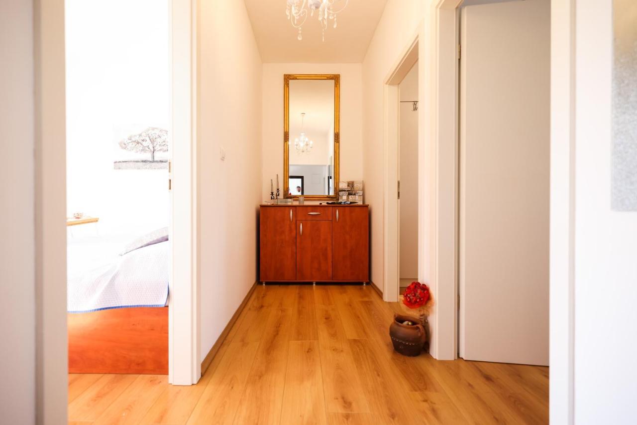 Apartman Heder ซาดาร์ ภายนอก รูปภาพ