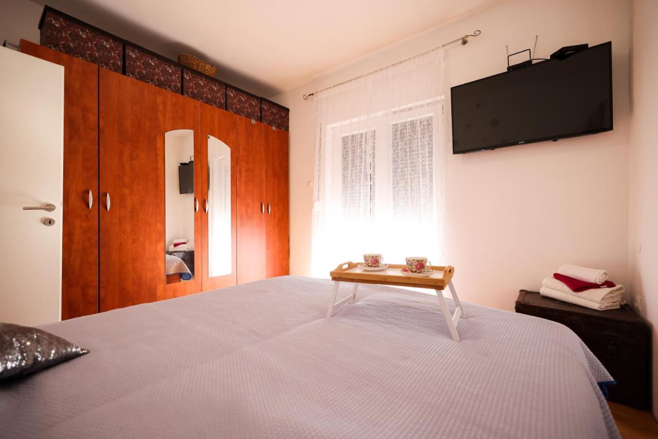Apartman Heder ซาดาร์ ภายนอก รูปภาพ