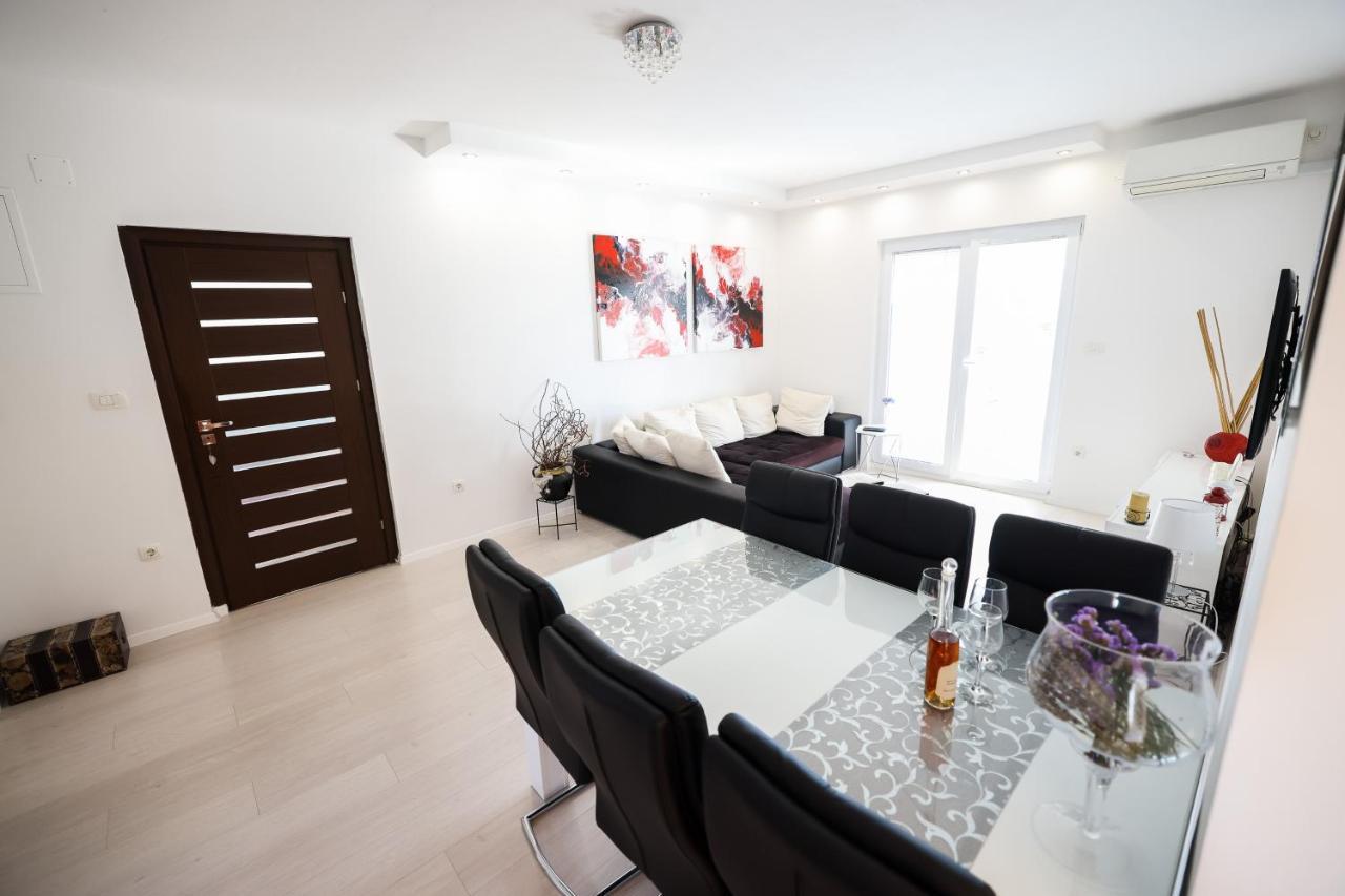 Apartman Heder ซาดาร์ ภายนอก รูปภาพ
